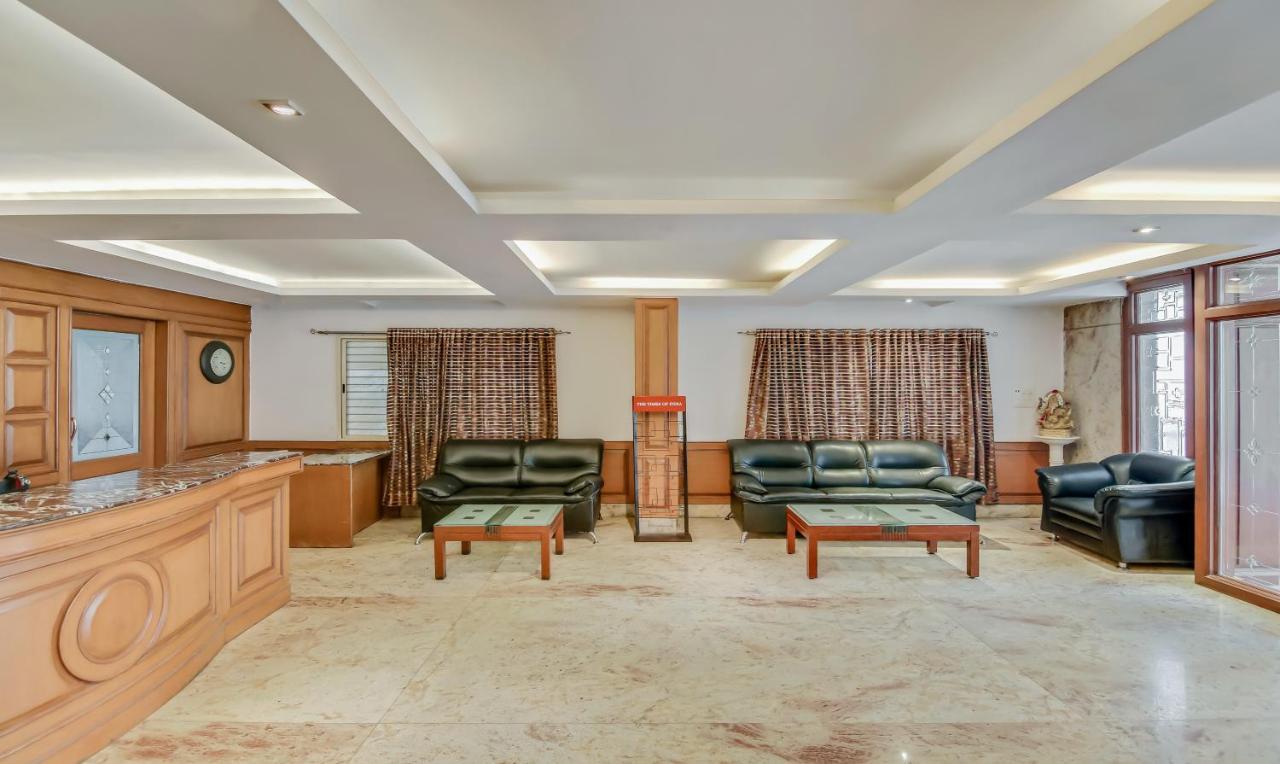 Treebo Trend President Suites Бангалор Екстериор снимка